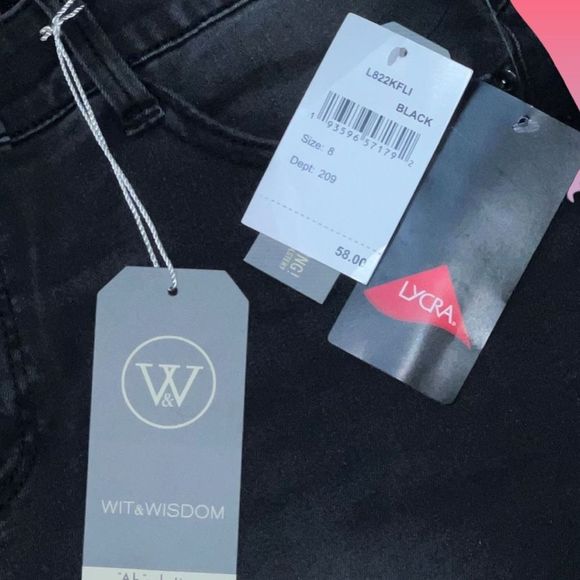 NWT Wit & Wisdom Ab Solution Black Denim Shorts Size 8 - Picture 4 of 4